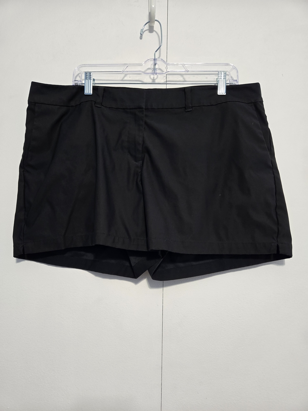 Nike Dri-FIT Golf Shorts Black Women's Size 16 Performance Stretch